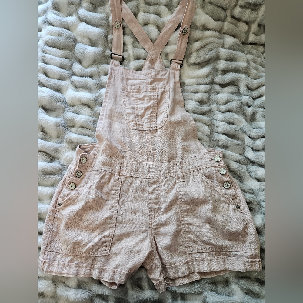 Wallflower light pink overall shorts